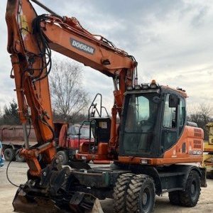 foto 15t excavator Doosan DX140